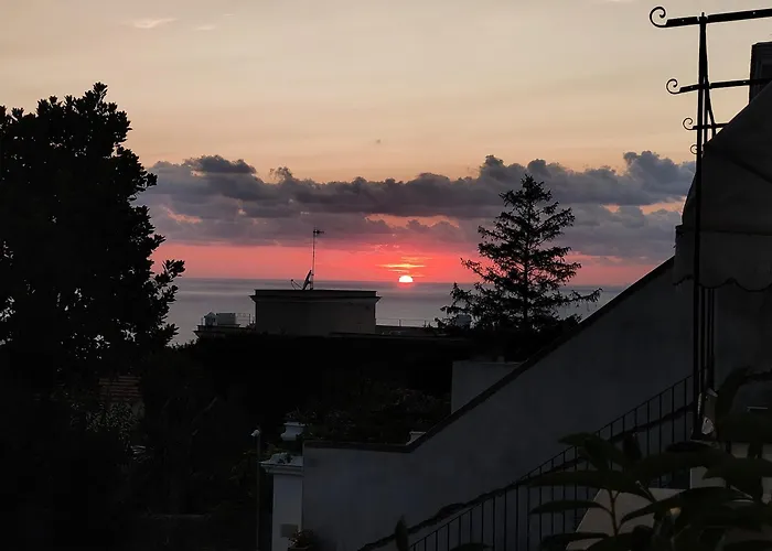 Ipazia Capri B&B 아나카프리